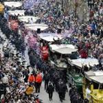 A rolling rally made its way through the streets of Boston in February 2005. More than 40 players from the Patriots? first three championship team are part of the lawsuit.
